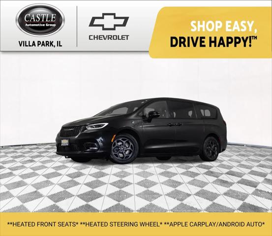 2022 Chrysler Pacifica Hybrid Touring L for sale in Villa Park, IL