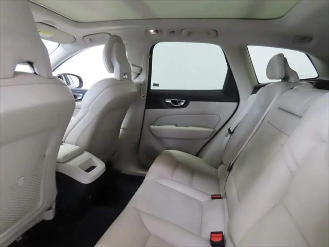 2018 Volvo XC60 T5 Momentum