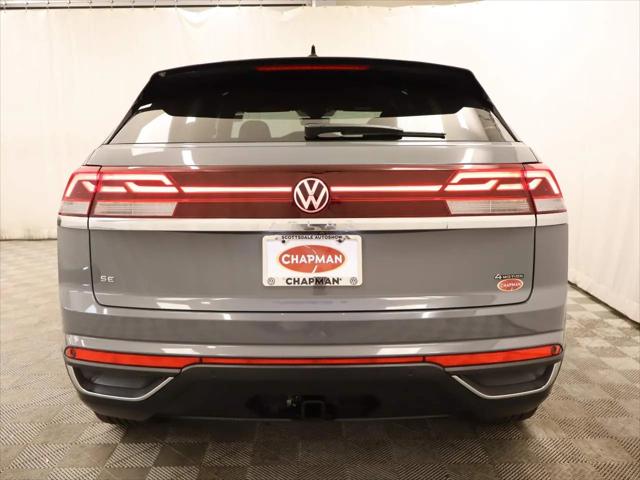 2026 Volkswagen Atlas Cross Sport SE with Technology