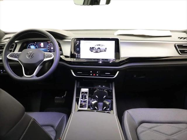 2026 Volkswagen Atlas Cross Sport SE with Technology
