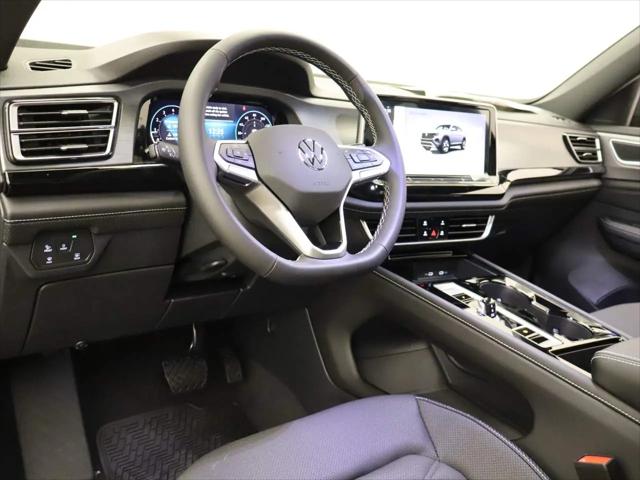 2026 Volkswagen Atlas Cross Sport SE with Technology