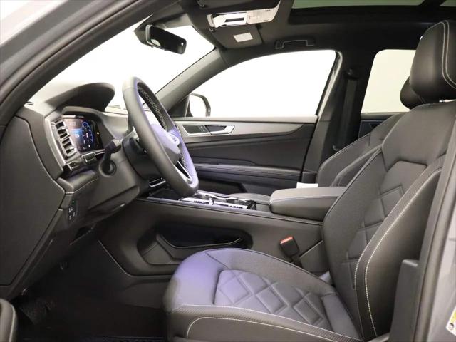 2026 Volkswagen Atlas Cross Sport SE with Technology