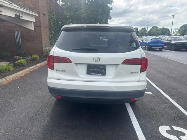 2017 Honda Pilot EX
