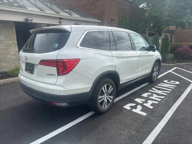 2017 Honda Pilot EX