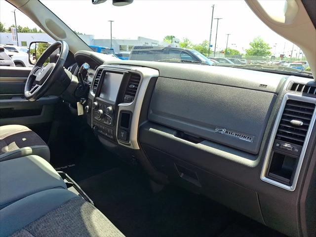 2017 Ram 2500 Big Horn Crew Cab 4x4 6'4" Box