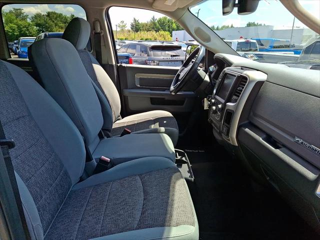 2017 Ram 2500 Big Horn Crew Cab 4x4 6'4" Box