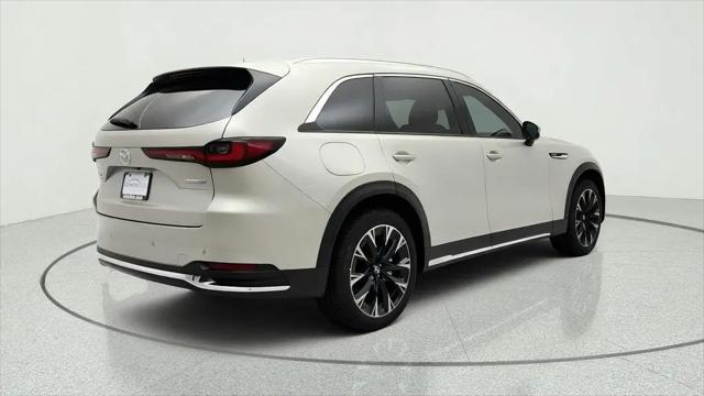 2025 Mazda X-90 Premium Plus Package