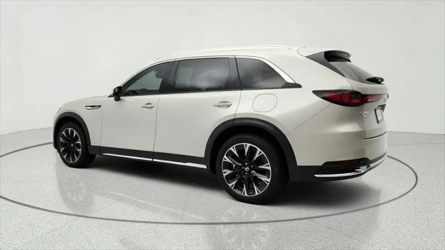 2025 Mazda X-90 Premium Plus Package
