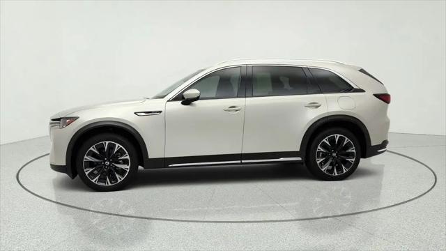 2025 Mazda X-90 Premium Plus Package