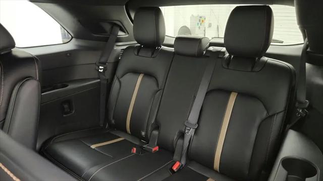 2025 Mazda X-90 Premium Plus Package