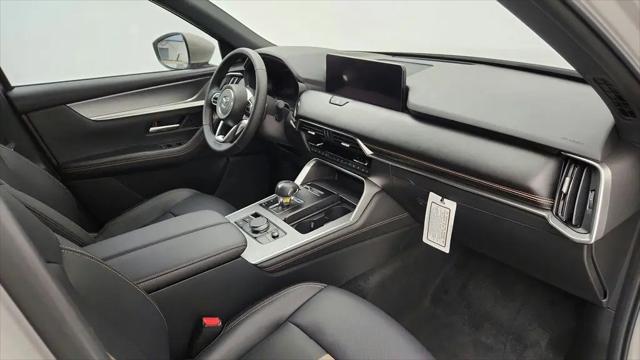 2025 Mazda X-90 Premium Plus Package