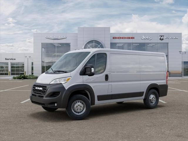 2026 Ram ProMaster Cargo Van Tradesman Low Roof 136" WB w/Pass Seat