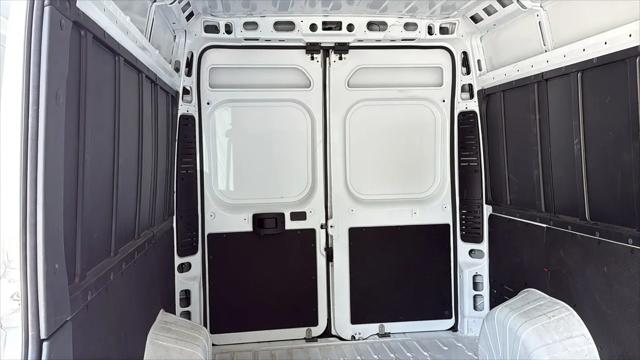 2026 Ram ProMaster 2500 Cargo Van Tradesman High Roof 159" WB w/Pass Seat