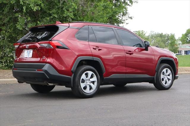 2021 Toyota RAV4 LE