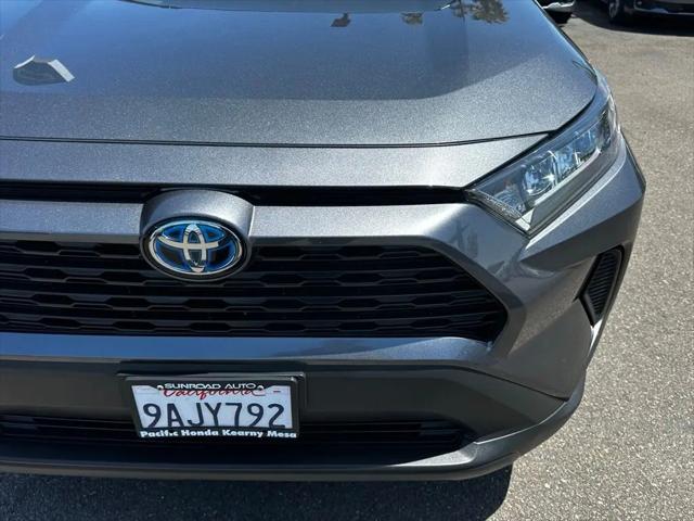 2022 Toyota RAV4 Hybrid LE
