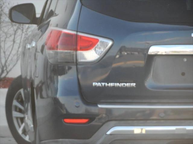 2014 Nissan Pathfinder SL for sale in Melrose Park, IL