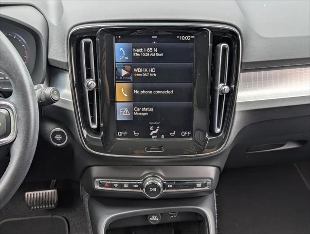2021 Volvo XC40 T5 Momentum