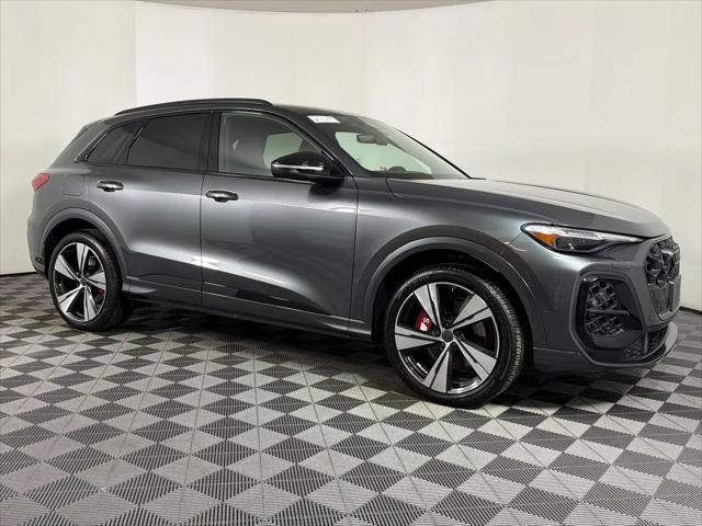 2026 Audi SQ5 Premium Plus TFSI quattro S tronic