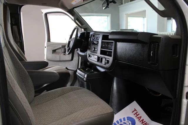 2019 GMC Savana 3500 Work Van