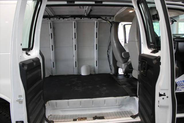 2019 GMC Savana 3500 Work Van
