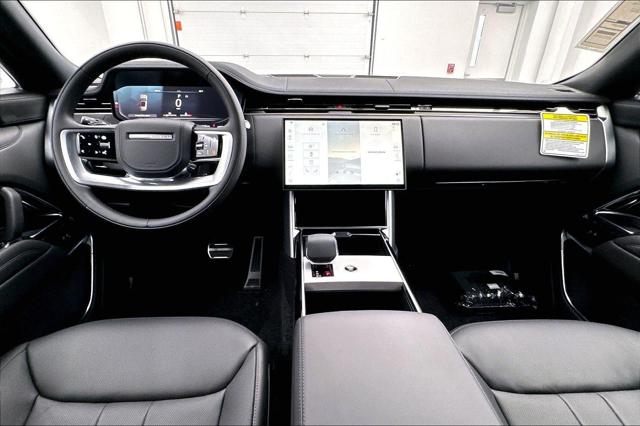 2026 Land Rover Range Rover P400 SE