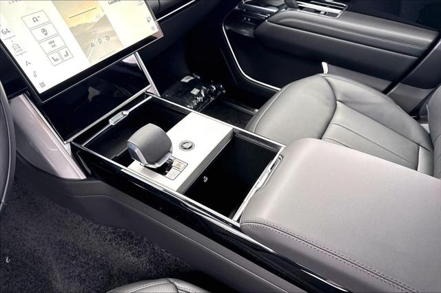 2026 Land Rover Range Rover P400 SE