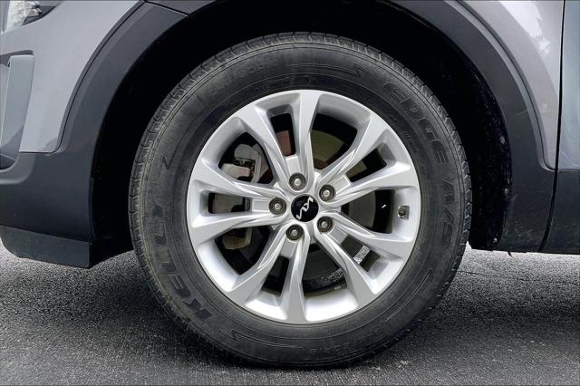 2022 Kia Telluride LX