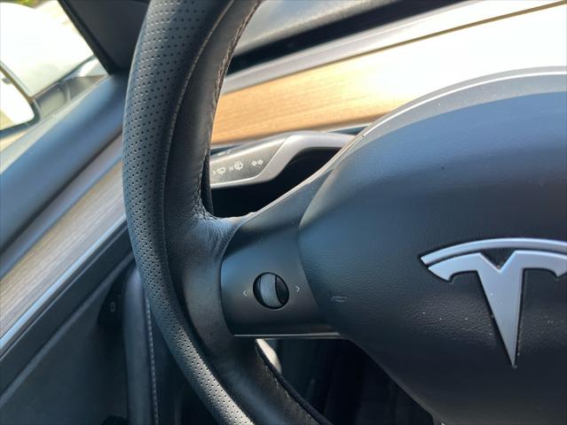 2022 Tesla Model 3 Long Range Dual Motor All-Wheel Drive