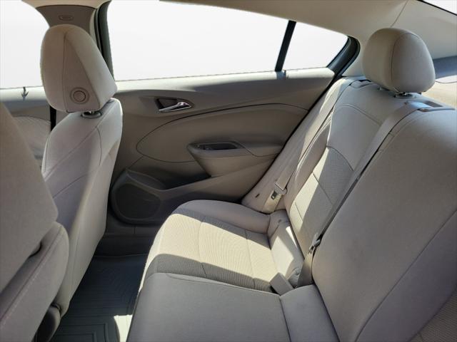 2018 Chevrolet Cruze LS Auto