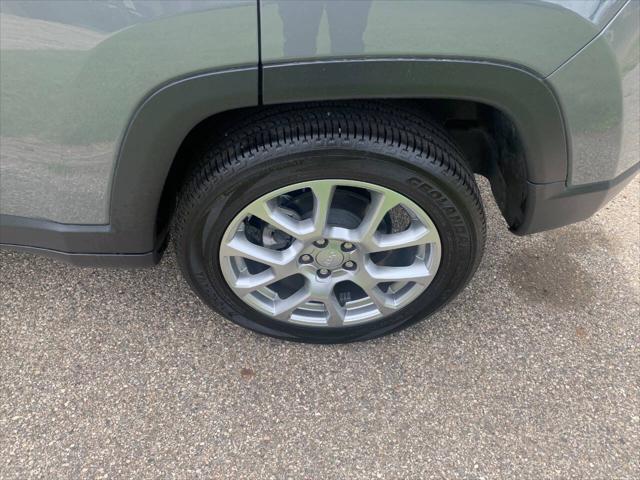 2023 Jeep Compass Latitude Lux FWD