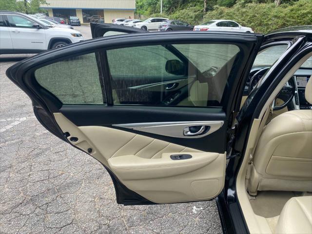 2020 INFINITI Q50 LUXE