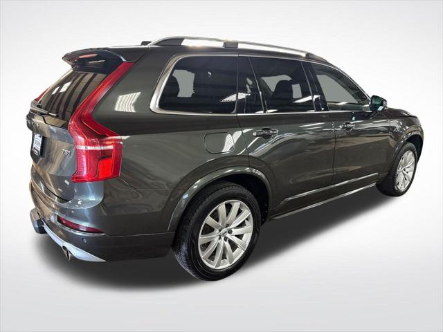 2018 Volvo XC90 T5 Momentum