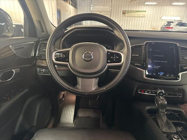 2018 Volvo XC90 T5 Momentum