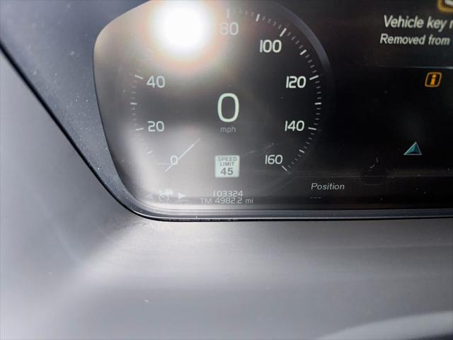2018 Volvo XC90 T5 Momentum
