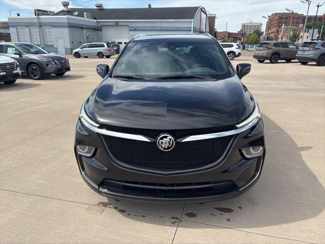 2023 Buick Enclave Essence FWD