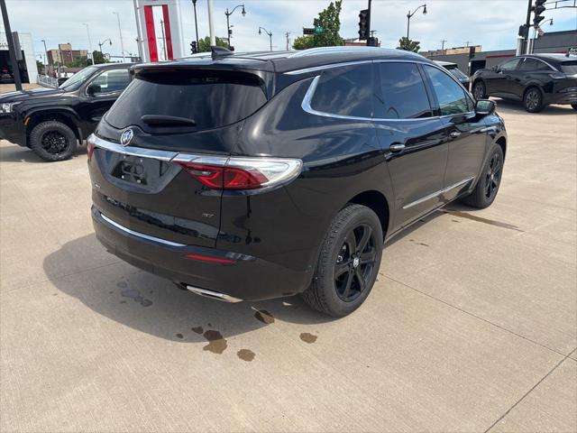 2023 Buick Enclave Essence FWD