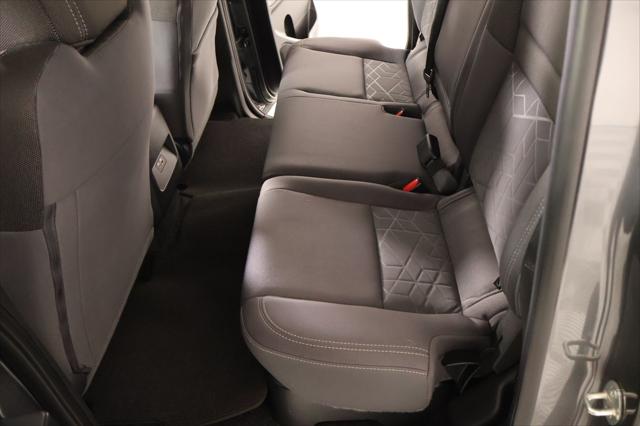 2025 Nissan Frontier Crew Cab SV 4x4