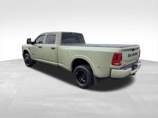2026 Ram 3500 Limited Crew Cab 4x4 8' Box