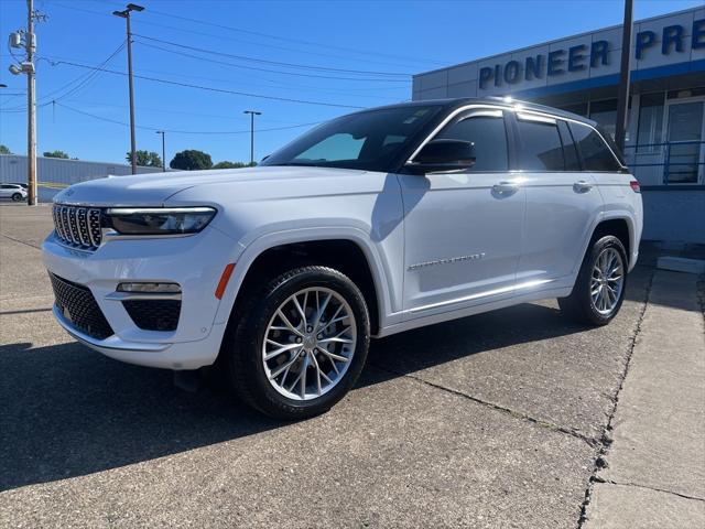 2025 Jeep Grand Cherokee Summit 4x4