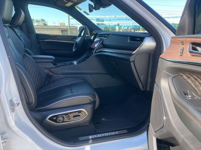 2025 Jeep Grand Cherokee Summit 4x4