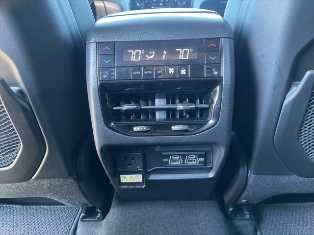 2025 Jeep Grand Cherokee Summit 4x4