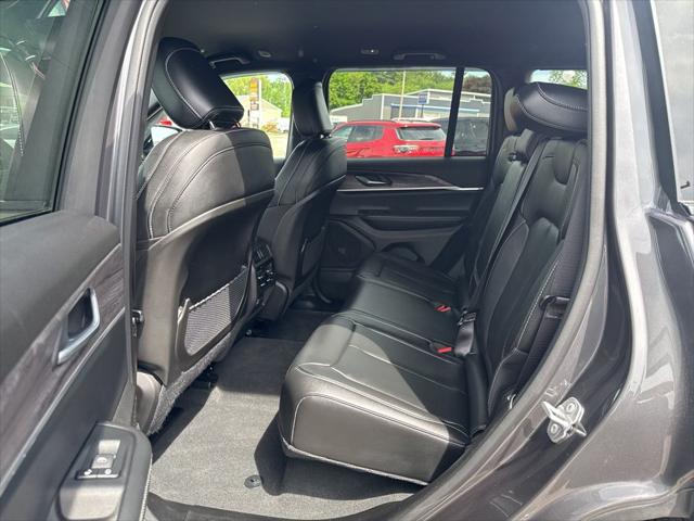 2025 Jeep Grand Cherokee Limited 4x4