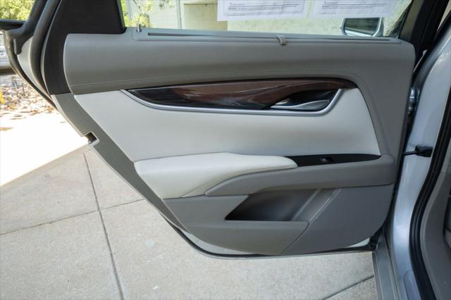 2014 Cadillac XTS Platinum