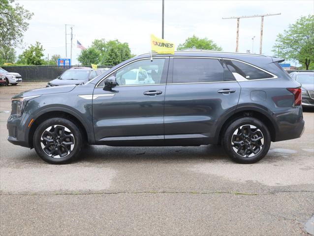 2024 Kia Sorento S
