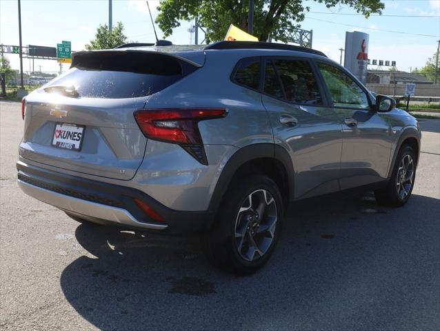 2025 Chevrolet Trax FWD LT