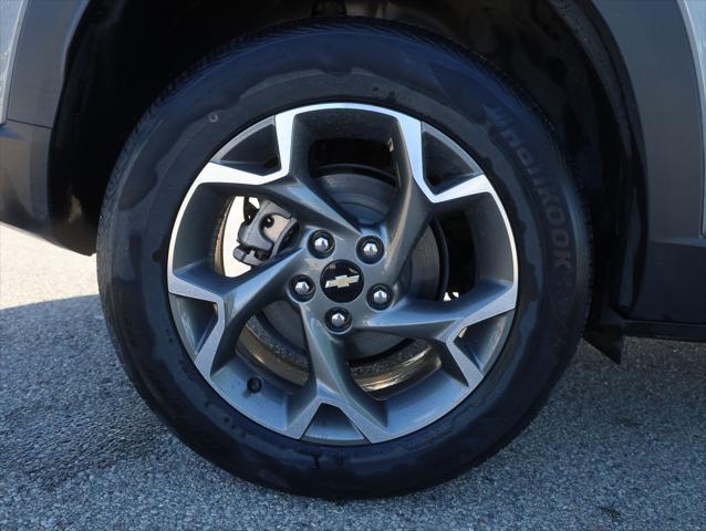 2025 Chevrolet Trax FWD LT