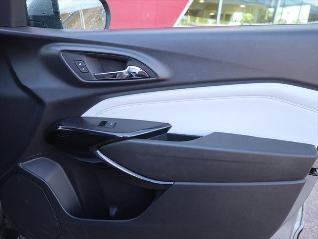 2025 Chevrolet Trax FWD LT