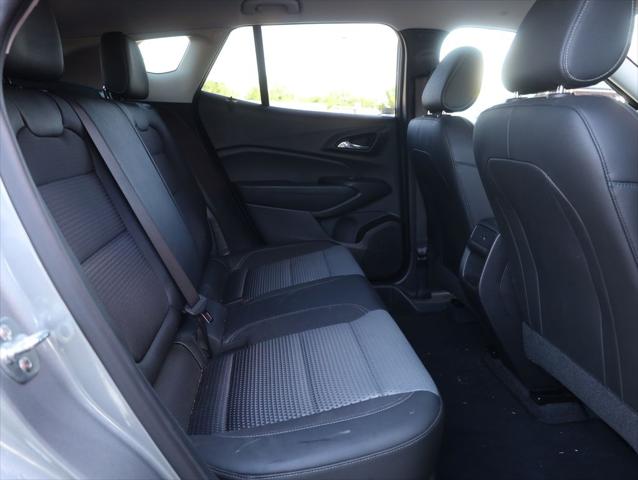 2025 Chevrolet Trax FWD LT