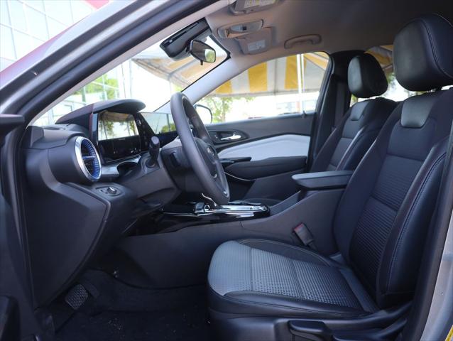 2025 Chevrolet Trax FWD LT