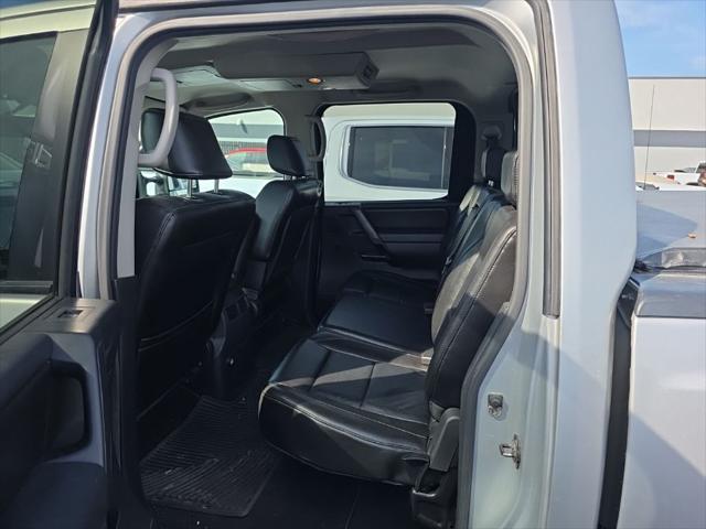 2009 Nissan Titan LE
